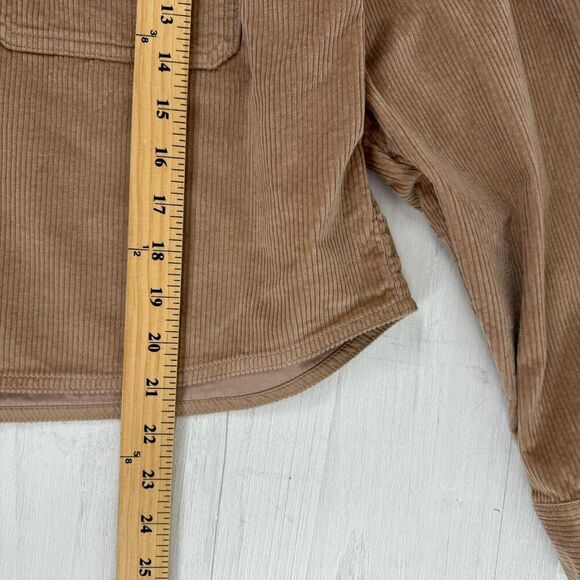 Aritzia Babaton Graydon Corduroy Shirt M Button Up Cropped Camel Tan Long Sleeve - Picture 14 of 16